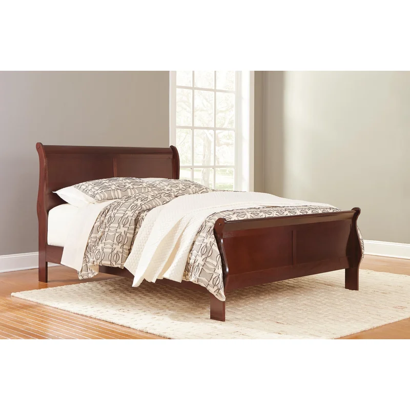 Alisdair Sleigh Bed