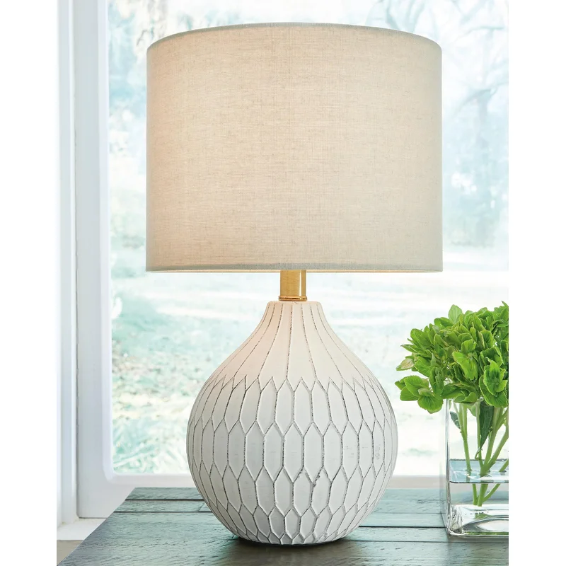 Wardmont Ceramic Table Lamp (1/CN)