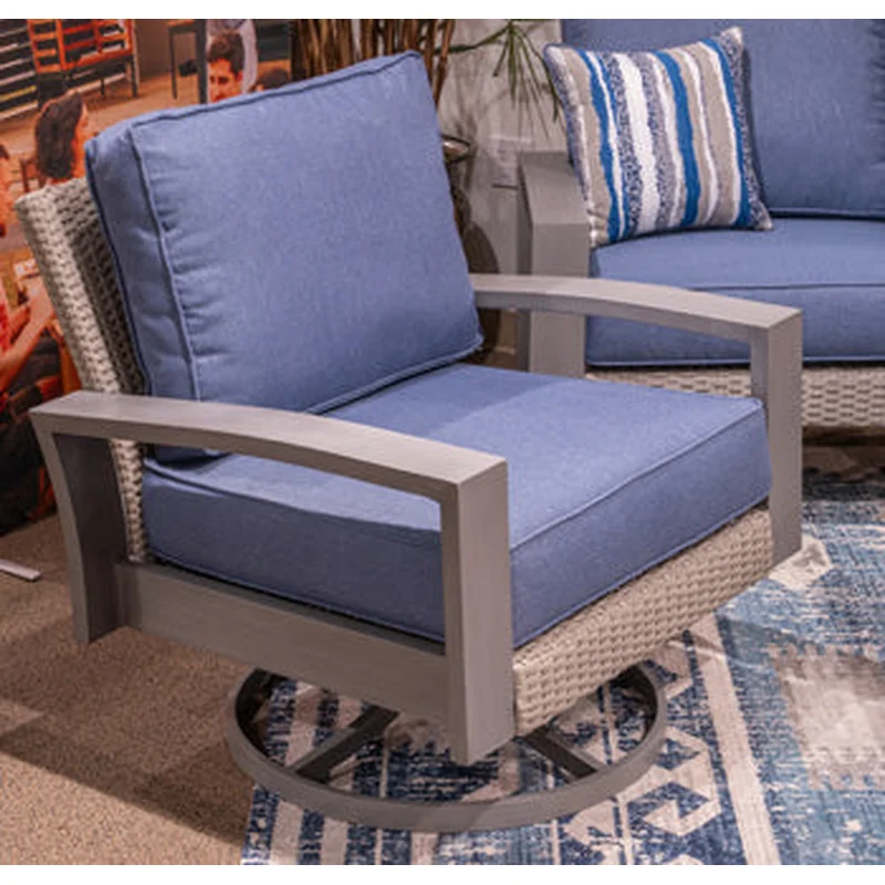 Half Moon Beach Outdoor Swivel Lounge Chair with Cushion