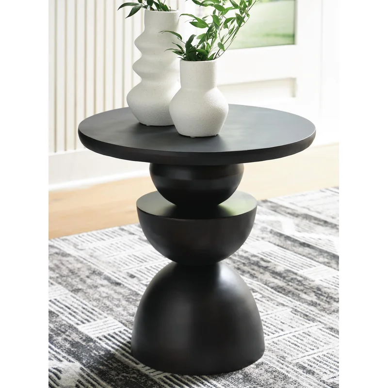 Ashley Express - Kurtson Accent Table