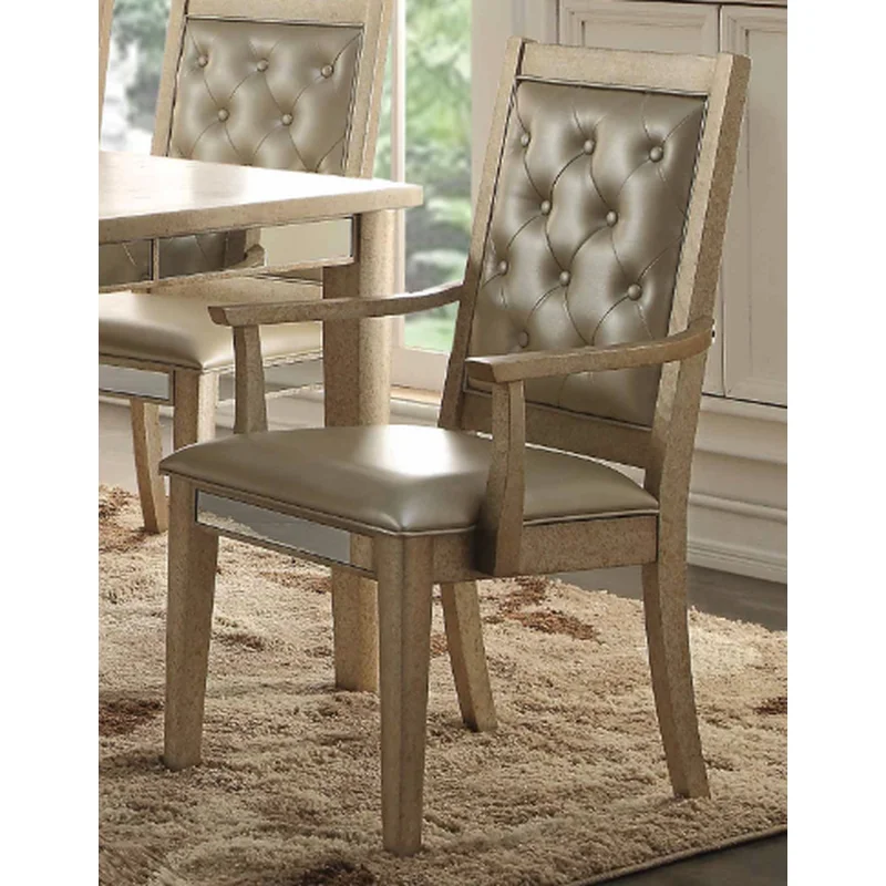 Voeville Antique White Arm Chair