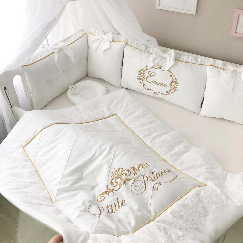 Crib bumper set "White Swan"