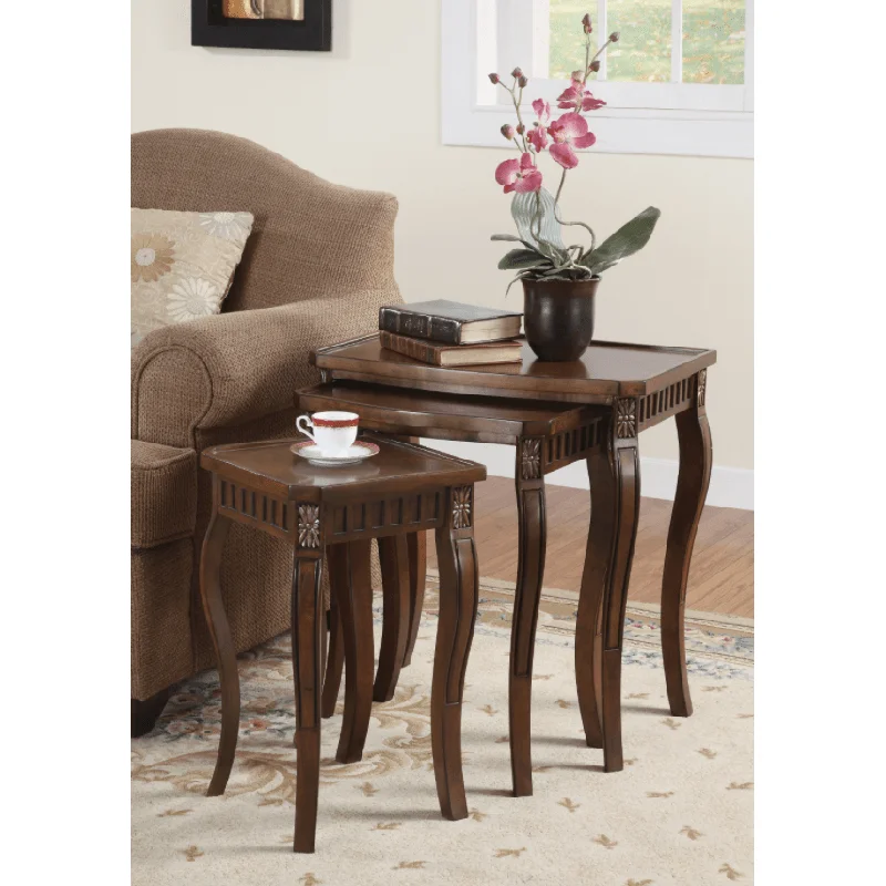 Traditional 3-Piece Nesting Table Set in Warm Brown