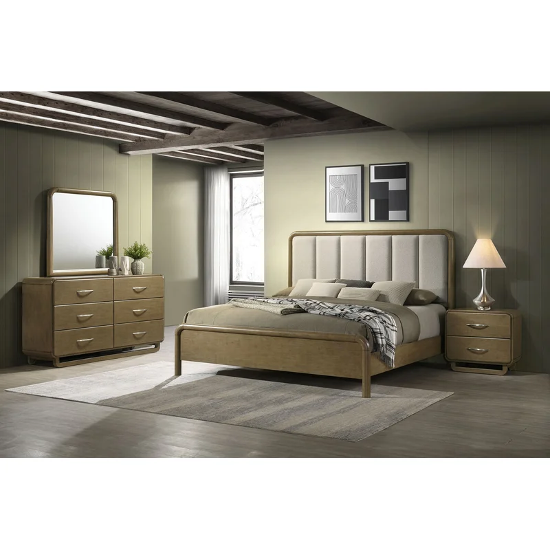 Amsbury 4-piece Eastern King Bedroom Set Nutmeg BEIGE