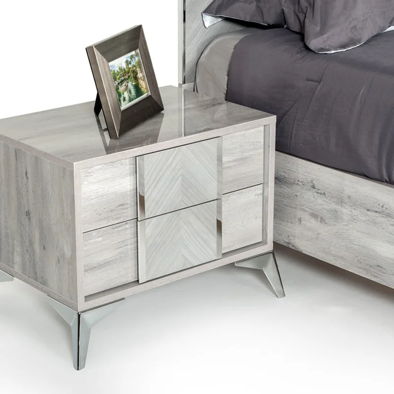 Vig Furniture Nova Domus Alexa Italian Modern Grey Nightstand