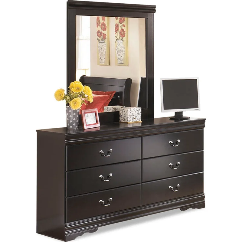 Huey Vineyard Dresser and Mirror - Black