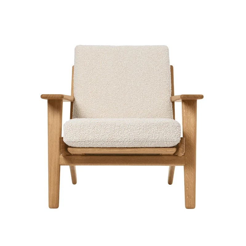 CH290 Lounge Chair