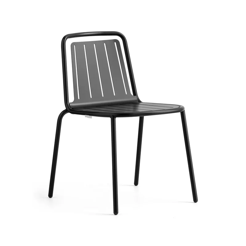 Easy Outdoor Dining Chair